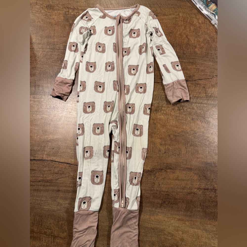 Little One Shop bamboo zip sleeper